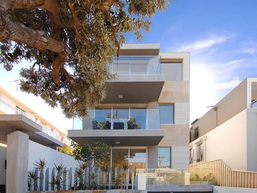 Main view of Homely unit listing, 3/30a Diamond Bay Road, Vaucluse NSW 2030