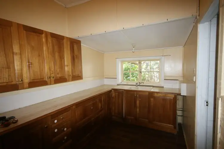 Fifth view of Homely house listing, 220 Markham Street, Armidale NSW 2350