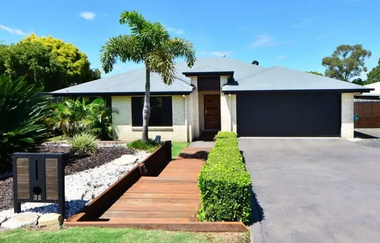 32 Stratford Drive, Wyreema QLD 4352