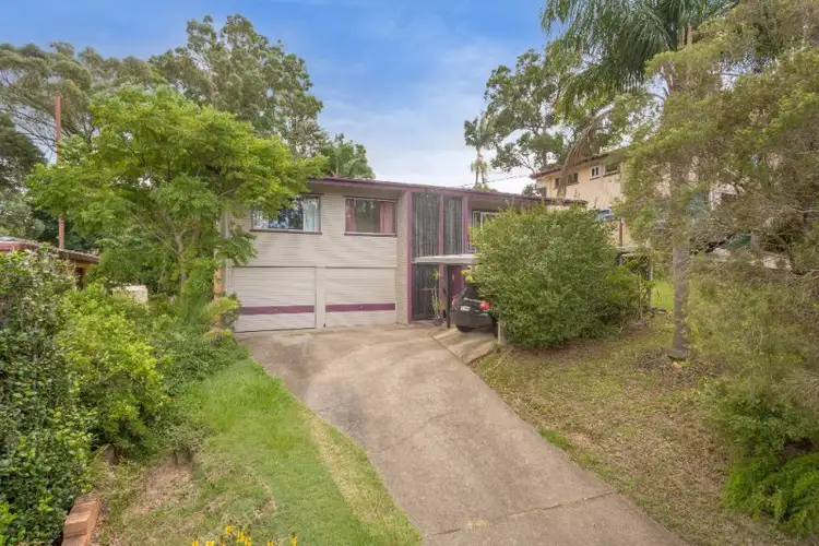 232 Appleby Rd, Stafford Heights QLD 4053
