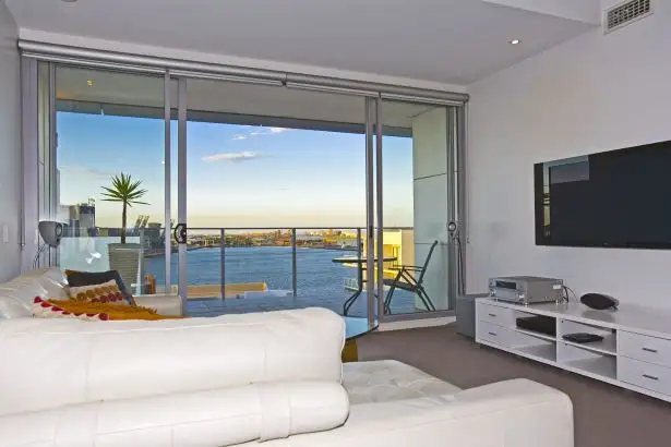 Sixth view of Homely unit listing, 702/4 Honeysuckle Drive, Newcastle NSW 2300