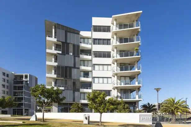 Main view of Homely unit listing, 504/19 Honeysuckle Drive, Newcastle NSW 2300