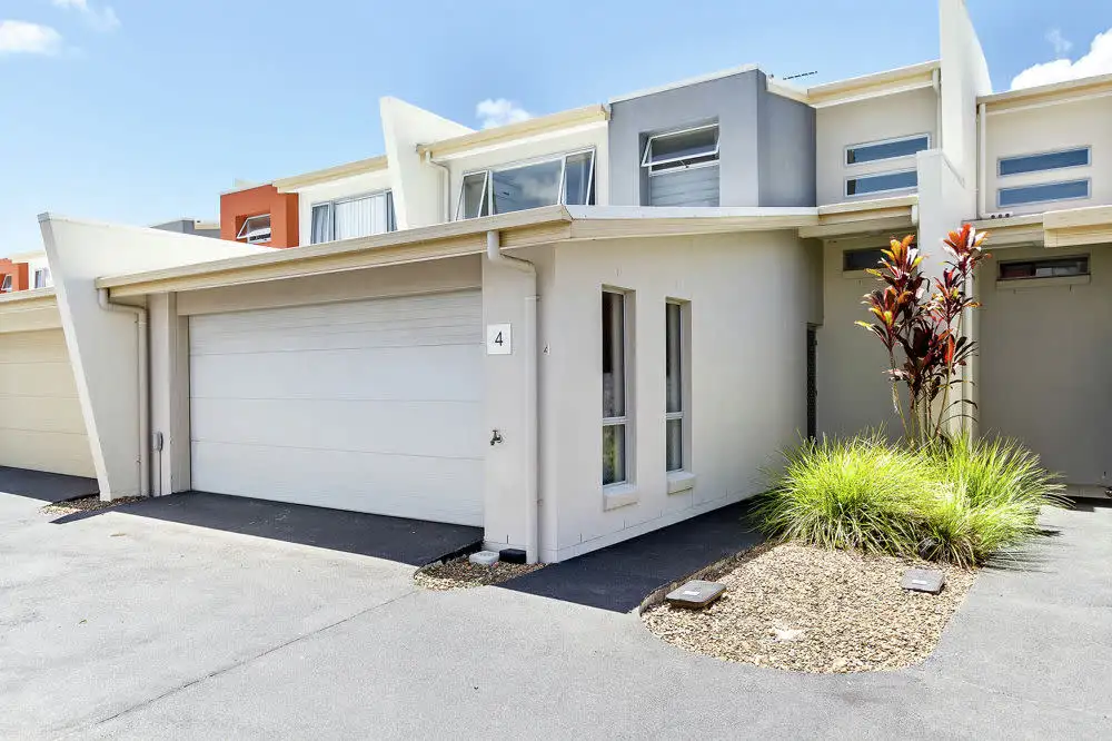 Main view of Homely townhouse listing, 4/15-27 Bailey Road, Deception Bay QLD 4508