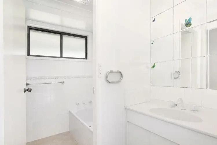 Fourth view of Homely house listing, 24 Mullumbimby Close, Tamworth NSW 2340