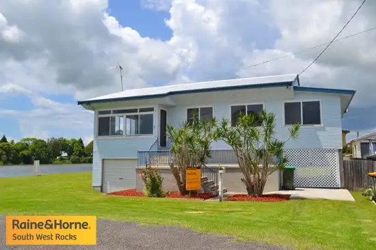 2 John St, Smithtown NSW 2440