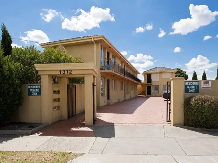 9/1312 Sydney rd, Fawkner VIC 3060