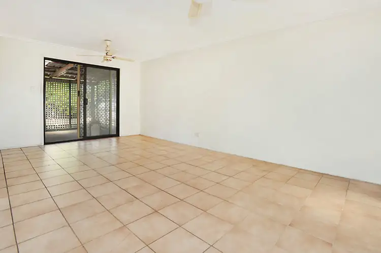 Fifth view of Homely house listing, 8 Marty st, Wynnum West QLD 4178