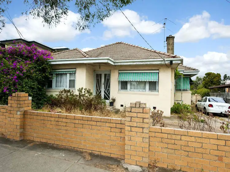 98 Hoffmans rd,, Essendon North VIC 3041