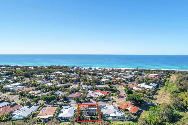 13 Moonbeam Crescent, Castaways Beach QLD 4567