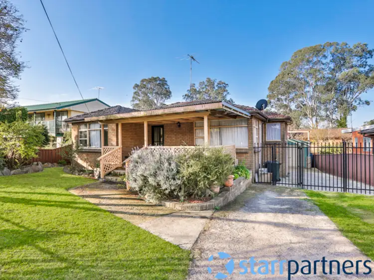 28 Richmond Cres, Campbelltown NSW 2560