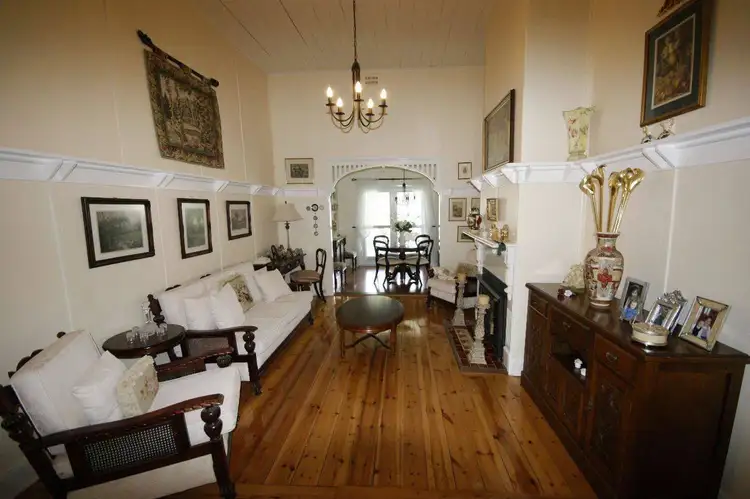 Fifth view of Homely house listing, 118 Napier St, Deniliquin NSW 2710
