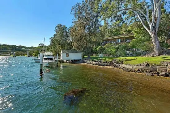 Sixth view of Homely house listing, 18a Daley Avenue, Daleys Point NSW 2257