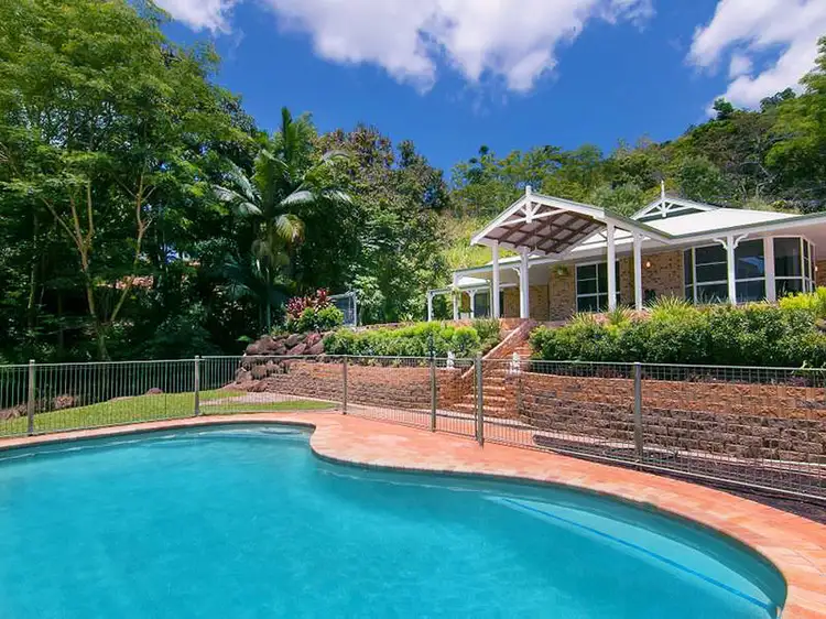 9 - 11 Mount William Close, Redlynch QLD 4870