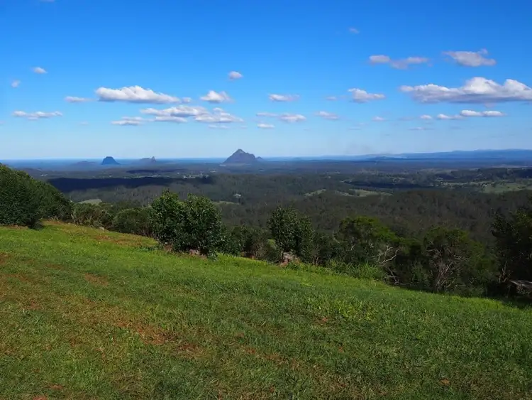 577 Mountain View Road, Maleny QLD 4552