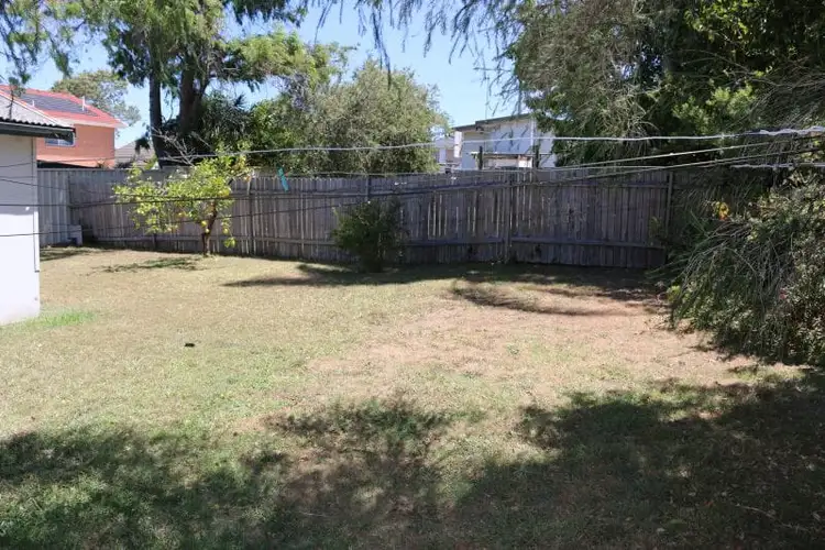 Fifth view of Homely house listing, 2 Vena Avenue, Gorokan NSW 2263