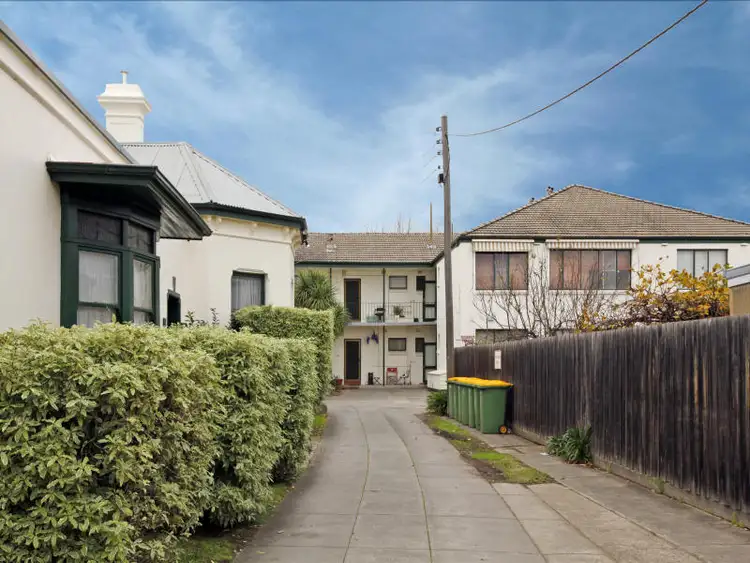 Second view of Homely apartment listing, 22/6 Francis Grove, Thornbury VIC 3071