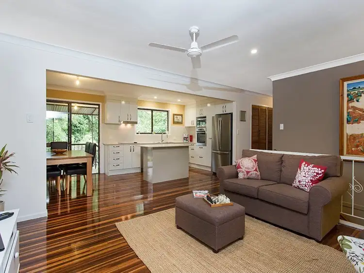 16 Montreal Street, Wishart QLD 4122