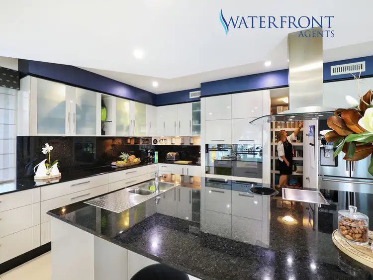 Sixth view of Homely house listing, 10 Oak Court, Minyama QLD 4575