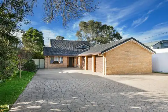 99 The Boulevarde, Oak Flats NSW 2529