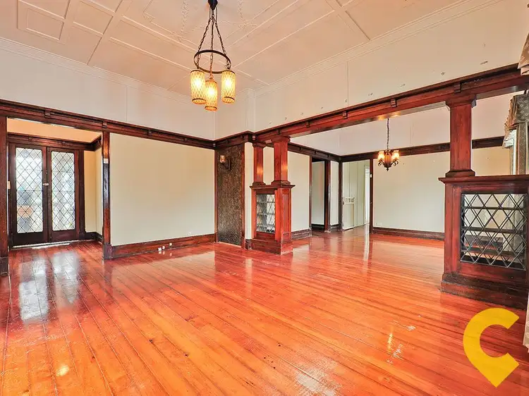 37 Beryl Crescent, Holland Park QLD 4121