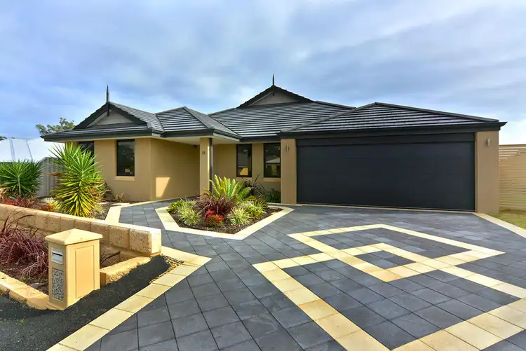 32 Sapphire Road, Dalyellup WA 6230