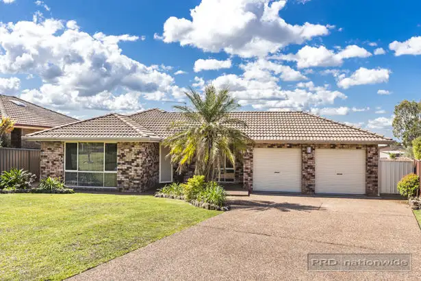 6 Carbora Close, Maryland NSW 2287