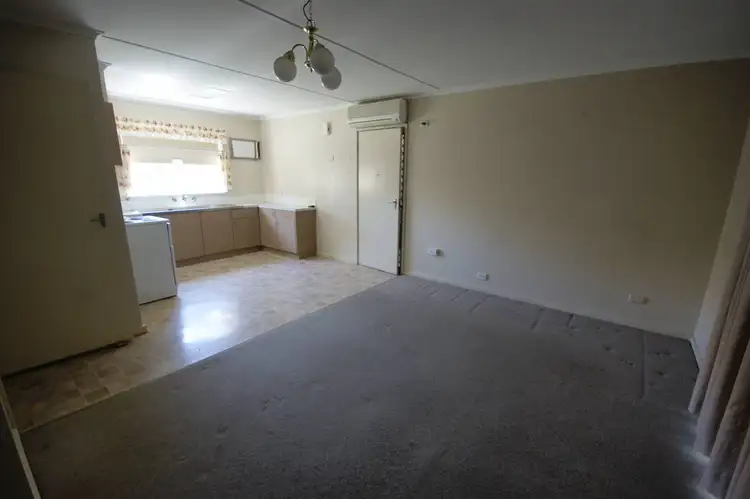 Second view of Homely house listing, 1/335 Wood St, Deniliquin NSW 2710