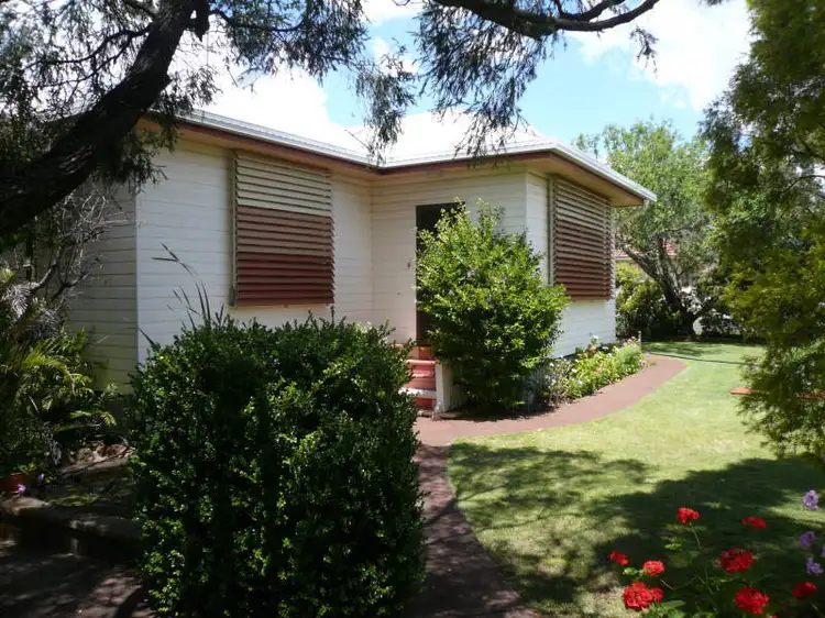 62 Drayton Road, Harristown QLD 4350
