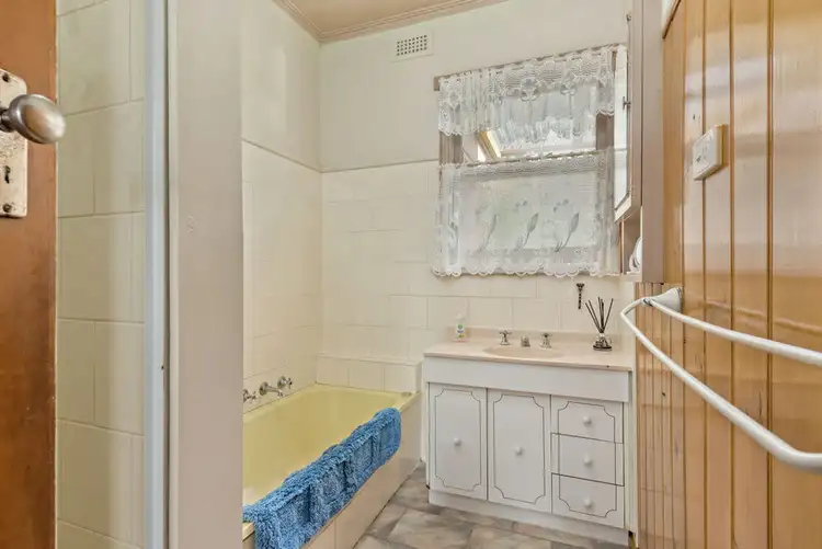 Sixth view of Homely house listing, 5 Fulton St, Colac VIC 3250