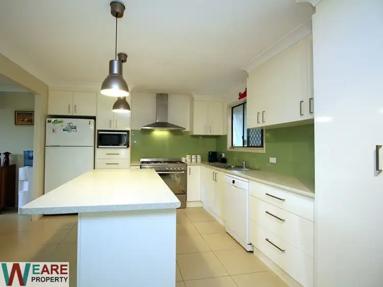 21 Paperbark St, Crestmead QLD 4132