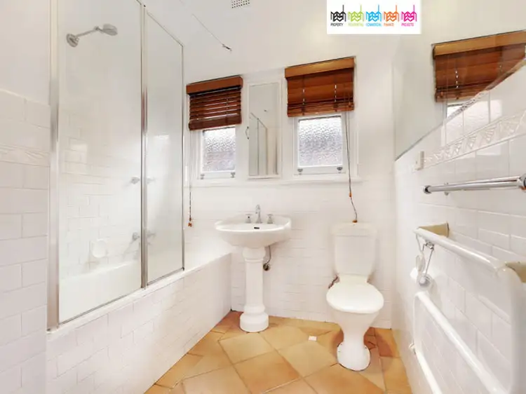 Sixth view of Homely apartment listing, 4/72 Grey Street, St Kilda VIC 3182