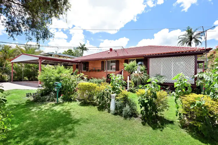 39 Kelvin Street, Woodridge QLD 4114