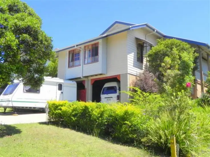 19 Pinewood Circuit, Maleny QLD 4552