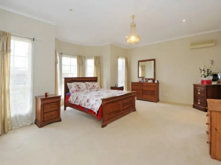 Second view of Homely house listing, 5 Wordsworth Place, Truganina VIC 3029