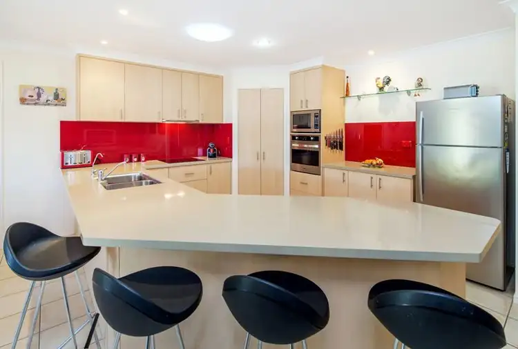 Fourth view of Homely house listing, 8 Avery Court, Dundowran Beach QLD 4655