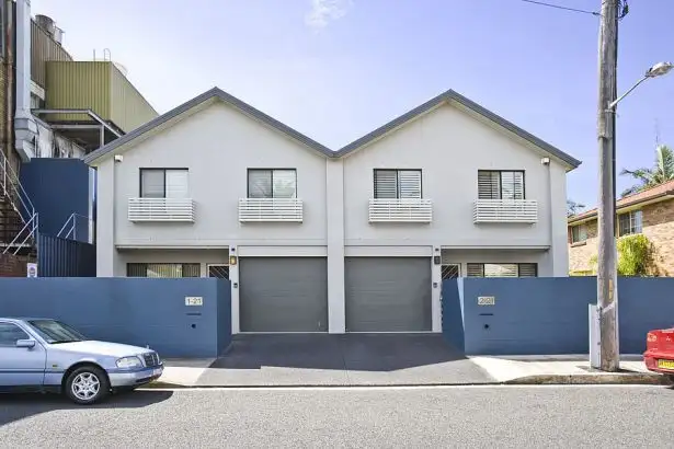 Main view of Homely townhouse listing, 1/21 Chaucer Street (OLD), Hamilton NSW 2303