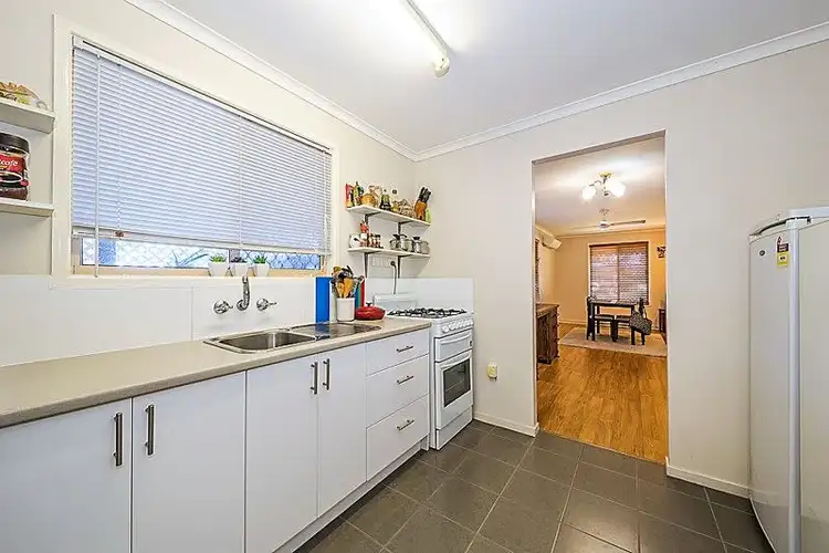 76 Ranald Avenue, Ningi QLD 4511