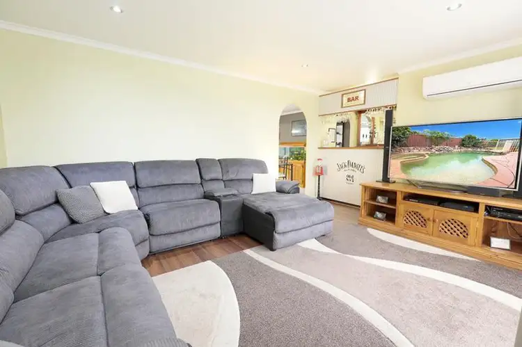 Second view of Homely house listing, 2 Jacques Place, Minchinbury NSW 2770