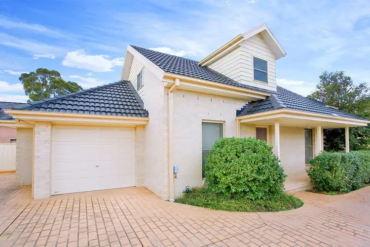 2/49 Barry St, Cambridge Park NSW 2747