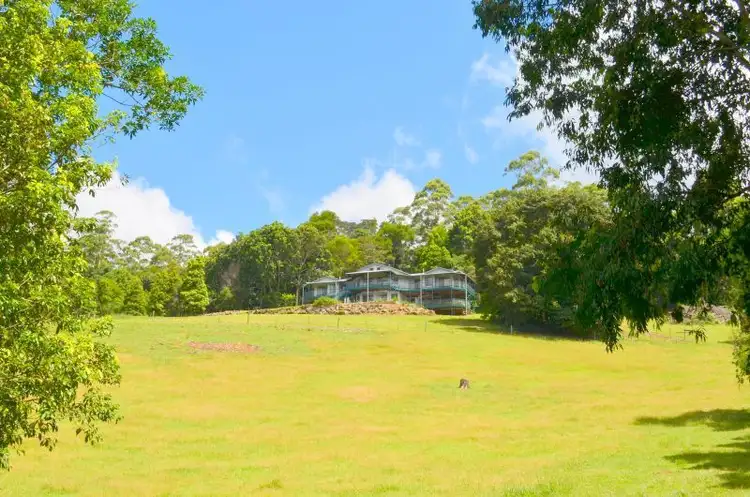 106 Bellthorpe Range Rd  BELLTHORPE  via, Maleny QLD 4552
