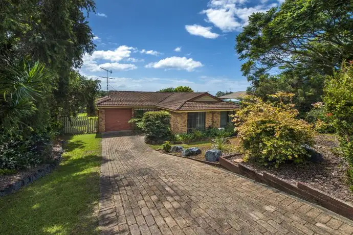 27 Barnes Street, Woolgoolga NSW 2456