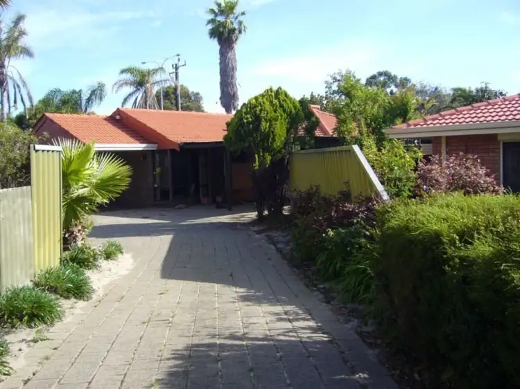 10 Bluejay Gardens, Ballajura WA 6066