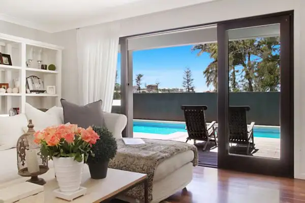 55 Ballow Street, Coolangatta QLD 4225