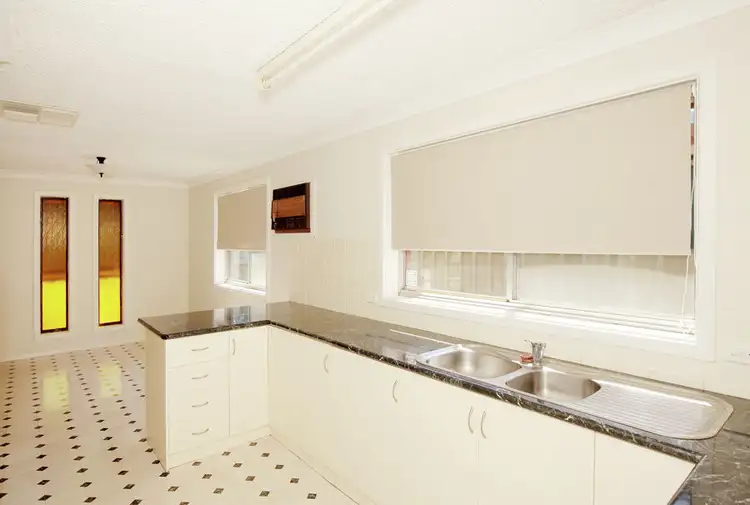 Fifth view of Homely house listing, 11 Main Street, Lake Albert NSW 2650