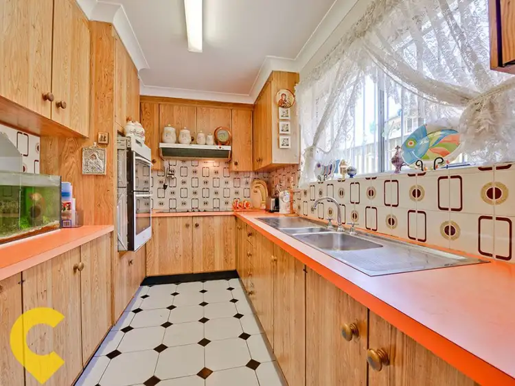 Third view of Homely townhouse listing, 2/8 Louis Street, Annerley QLD 4103