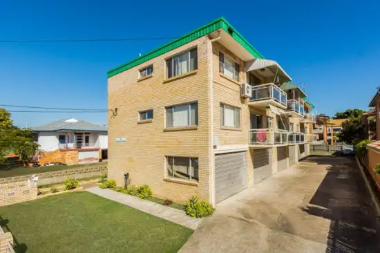Main view of Homely unit listing, 2/78 French Street, Coorparoo QLD 4151