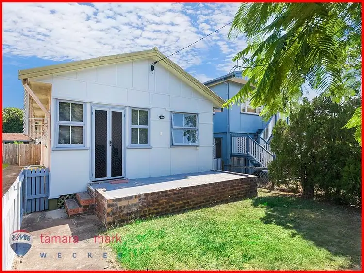 15 Westbrook Street, Woody Point QLD 4019