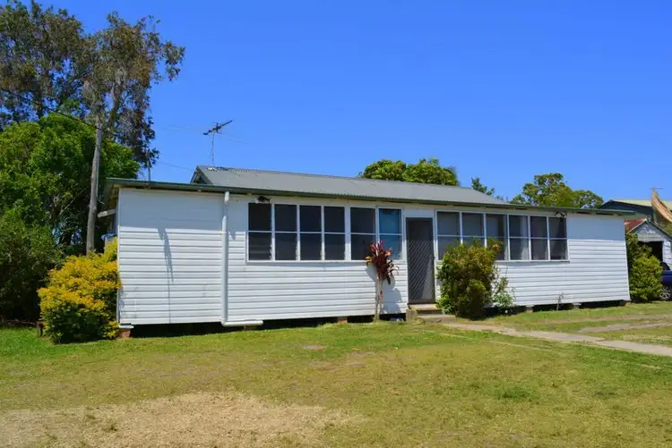 15 High Street, Urunga NSW 2455