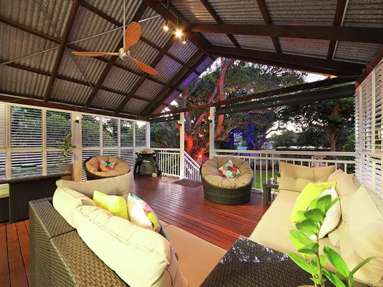 16 First Avenue, Sandgate QLD 4017