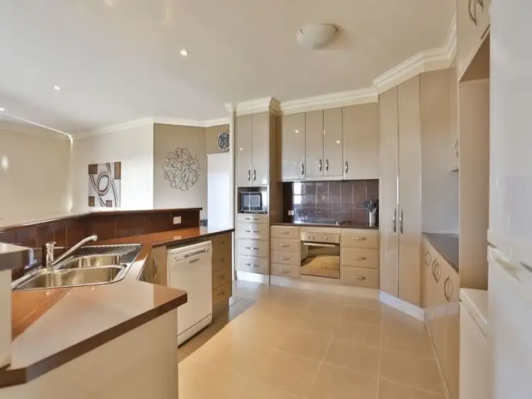 Fifth view of Homely house listing, 11 Finch Way, Highfields QLD 4352